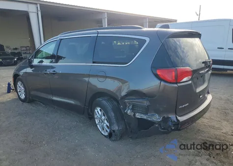 2021 Chrysler Voyager Lxi z USA, uszkodzony, nr VIN 2C4RC1DG9MR527297